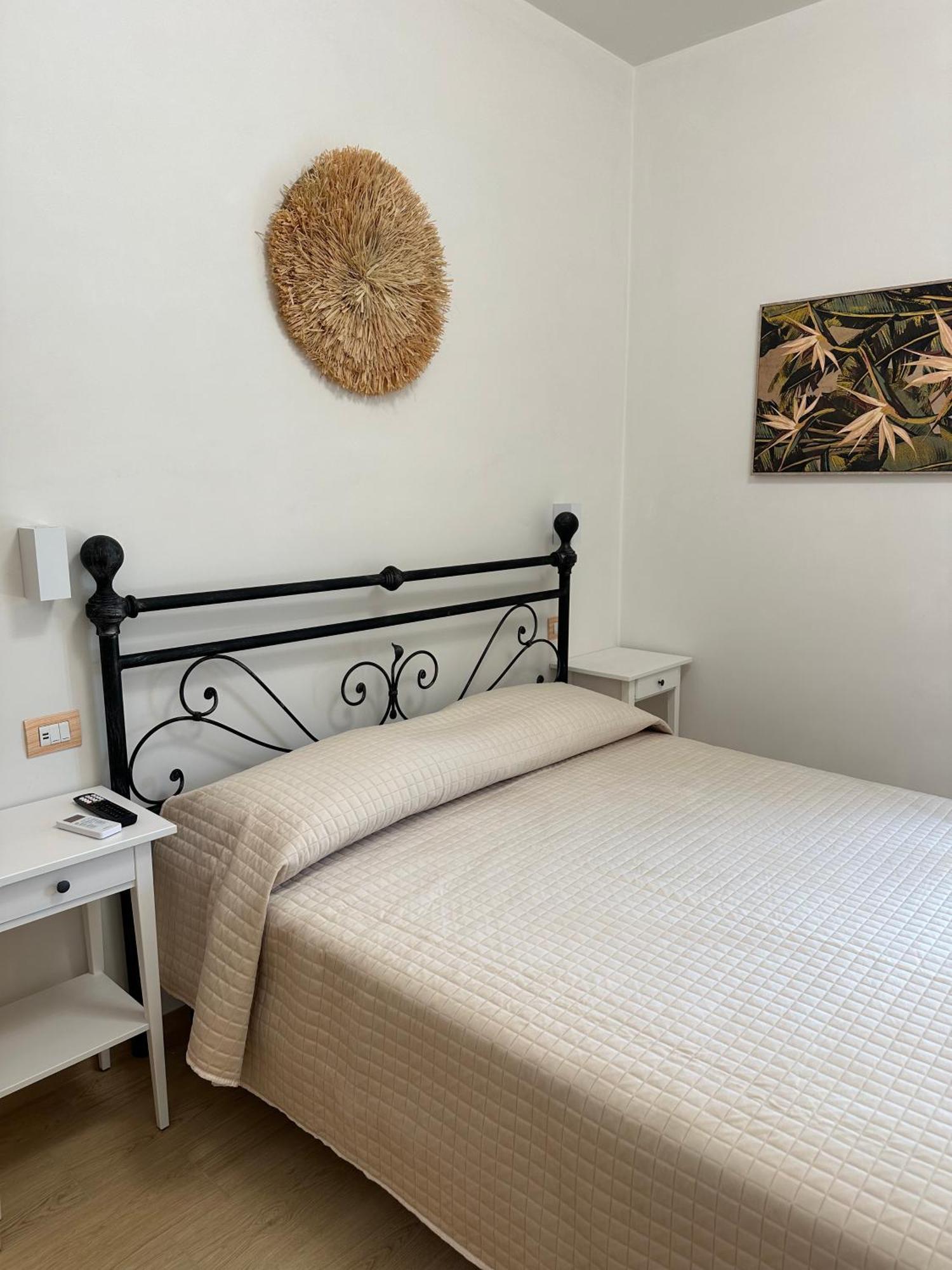 Li Mori Rooms Lizzanello Dış mekan fotoğraf